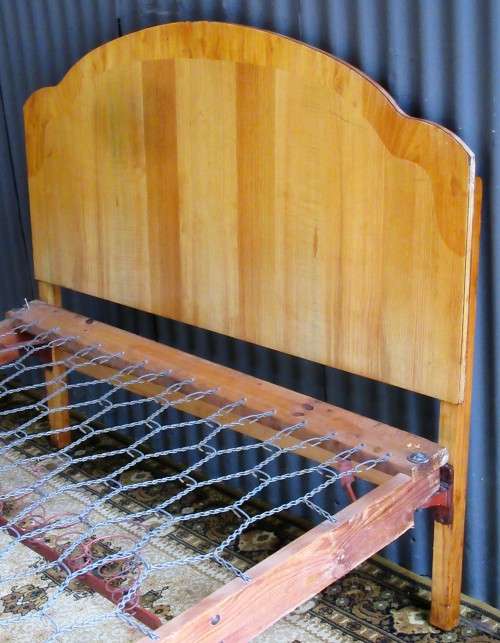 A MARVELOUS ART DECO STYLE DOUBLE BED BY EDBLO - GOLD MEDAL PRODUCT