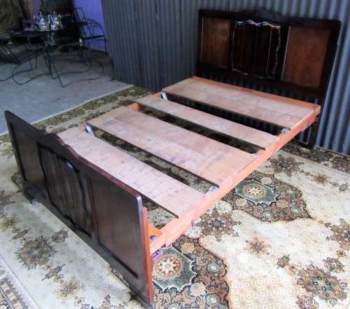 A SOLID IMBUIA DOUBLE BED BY ROSYDZE PRODUCT