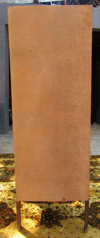 A CUTE ONE DOOR VINTAGE/ANTIQUE WARDROBE PERFECT FOR A BATHROOM OR SMALER ROOM