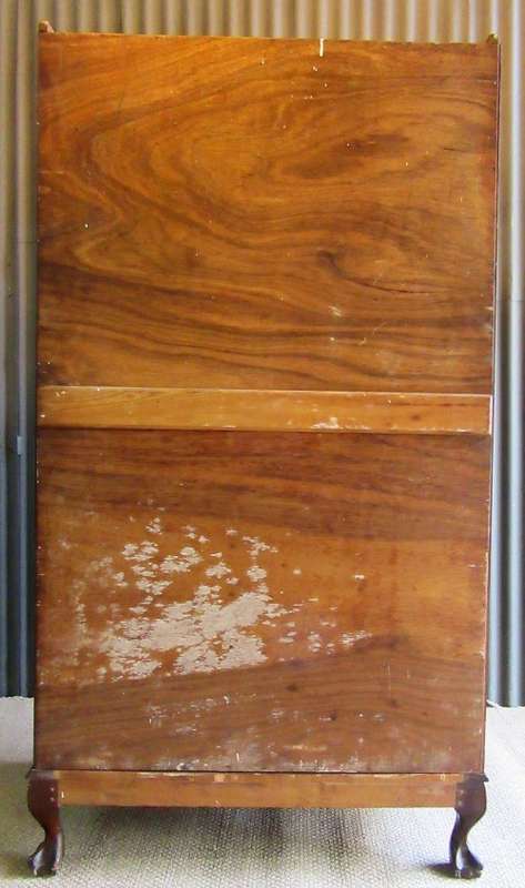 A GORGEOUS TWO DOOR VINTAGE BALL & CLAW WARDROBE WITH LOTS OF VINTAGE CHARM