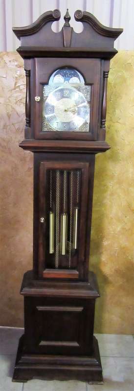 Franz Hermle Grandfather Clock with Bright Oak Case,  Oak wood, brass, glass  Gosheim, Germany,