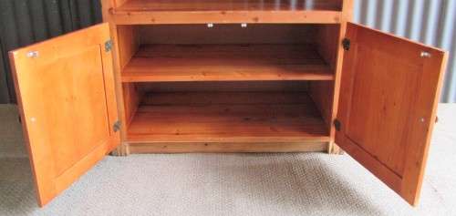 A CHEAP AND CHEARFUL OLD TV CABINET TO PAINT AND UPCYCLE MAYBE A BOOKSHELF