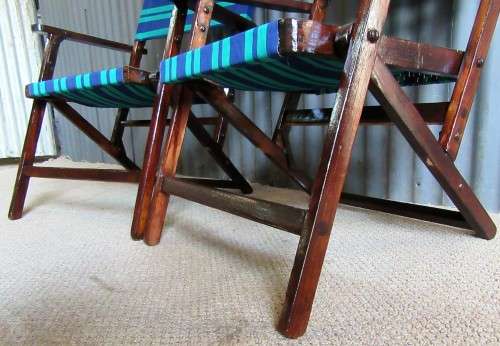 A STUNNING PAIR OF VINTAGE FOLD UP DECK CHAIRS
