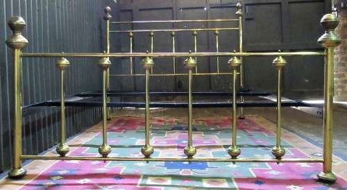 WOW A ANTIQUE BRASS QUEEN SIZE BED - SO MUCH CHARM AND ELEGANCE TO TO THIS PIECE