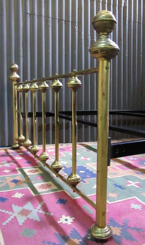 WOW A ANTIQUE BRASS QUEEN SIZE BED - SO MUCH CHARM AND ELEGANCE TO TO THIS PIECE