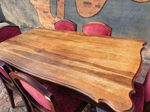 Six Ball & Claw Six Seater Table & Chairs