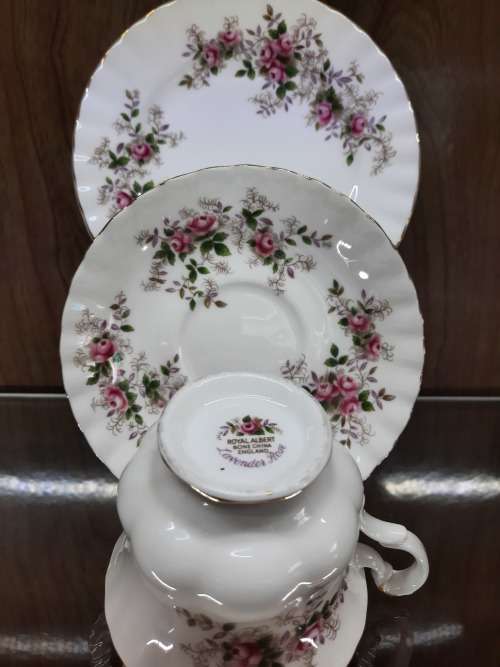 Royal Albert Lavender Rose Trio