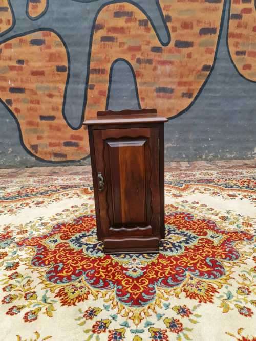 Single Imnuia bedside cabinet