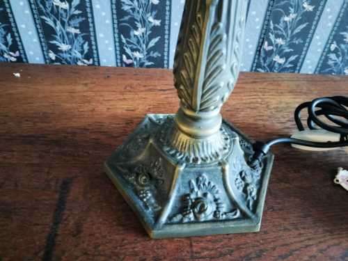 Stunning Vintage casted table lamp