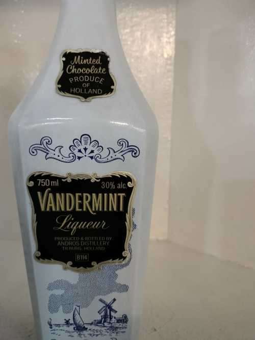 Vintage Vandermint Chocolate Liqueur Bottles Holland Delft