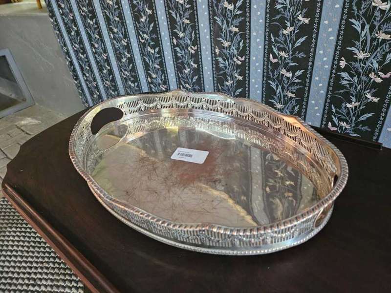 Silver Plated Oval Gallery Tray Vinners England Alpha plate The Cutlers Company 1836 H 5 x 45 x 29cm