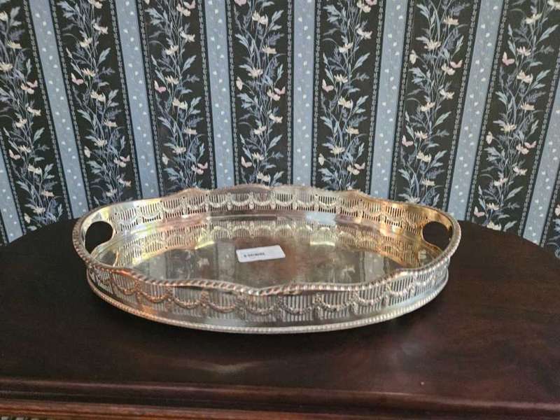 Silver Plated Oval Gallery Tray Vinners England Alpha plate The Cutlers Company 1836 H 5 x 45 x 29cm