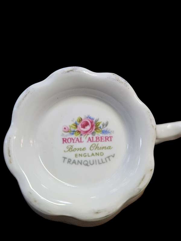 Royal Albert Tranquility Trio