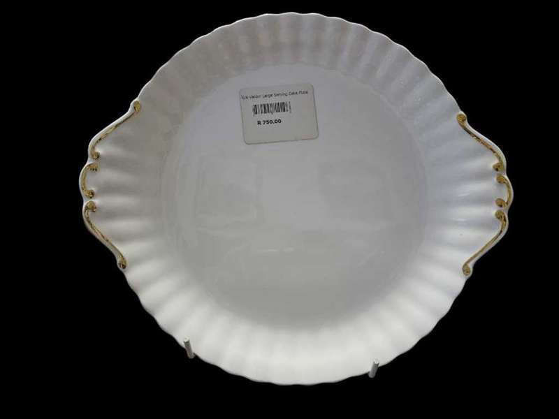 Royal Albert Valdor Serving Cake Plate
