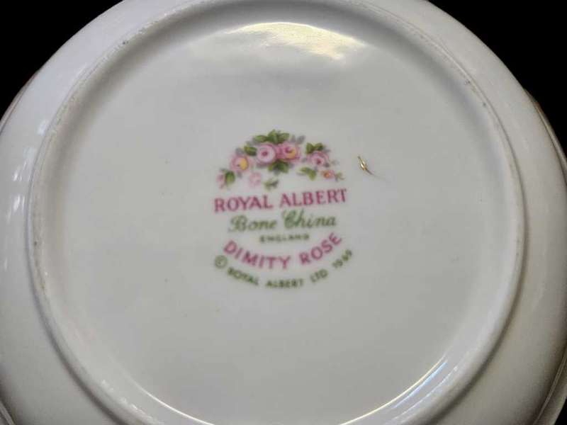 Royal Albert Dimity Rose Fruit Dessert Bowl