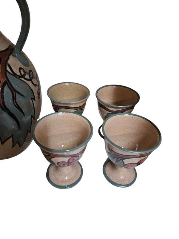 M Beyers 9 PC Pottery Wine set