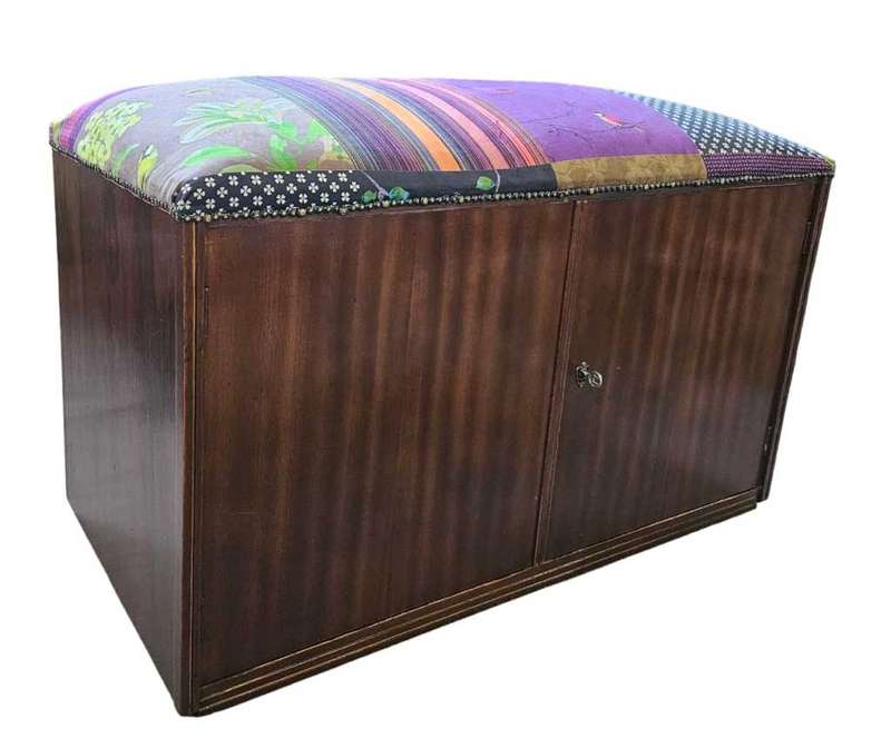 shoe cabinet/bedroom Ottoman