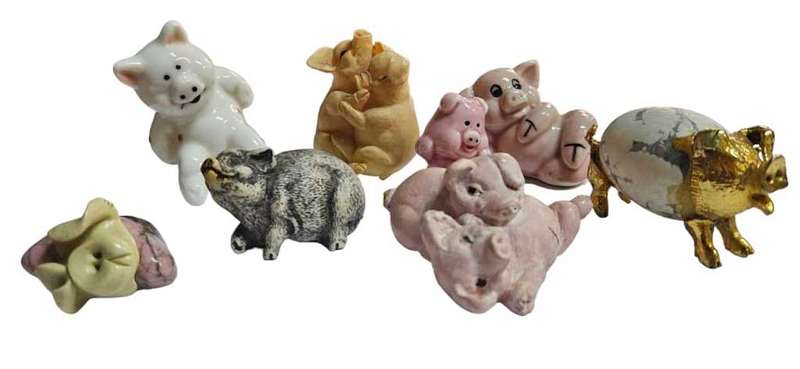 Collection of Porcelain & Ceramic Printers Tray Pigs