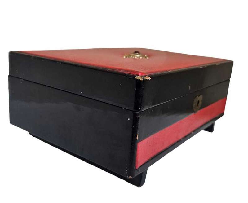 Antique Japanese Jewelry Box