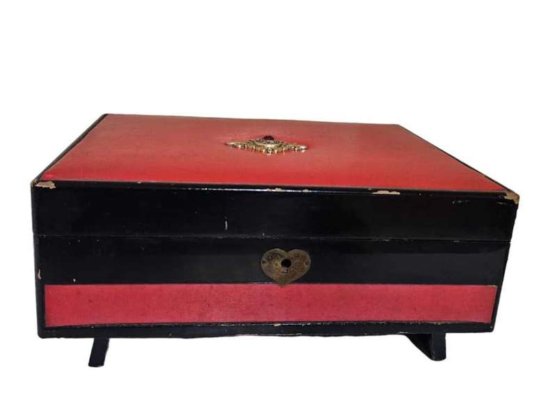 Antique Japanese Jewelry Box