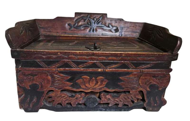 Antique Chinese Black Lacquered Box