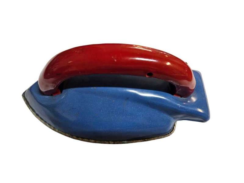 1940s Vintage Children`s Miniature Clotheing Iron