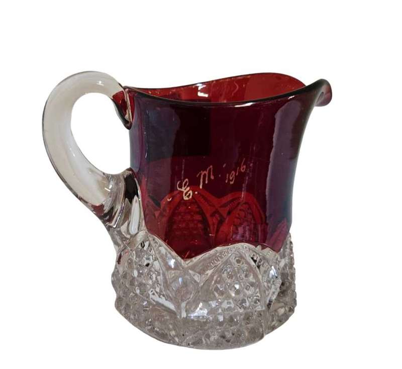 Ruby Stain Creamer Diamond Grid