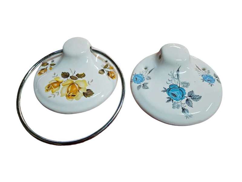 Vintage Ag Gillies Meyerton Towel hangers