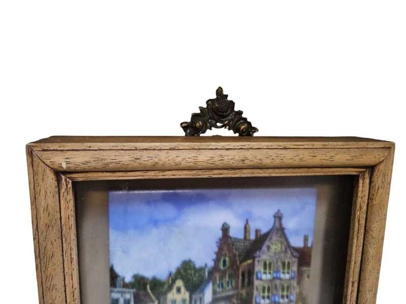 Framed Dutch Tile