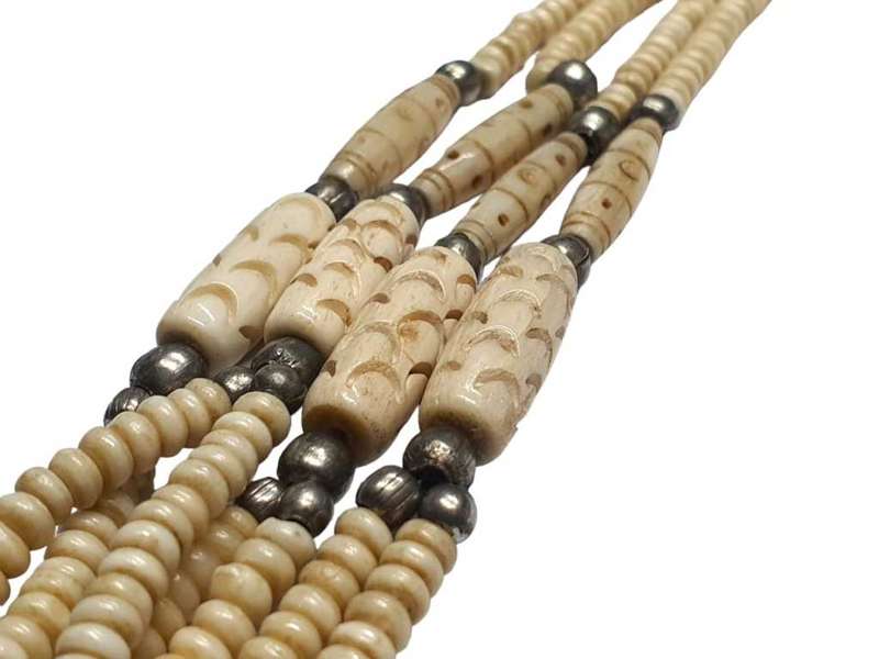 Vintage ivory necklace is a timeless and elegant piece that measures 32cm