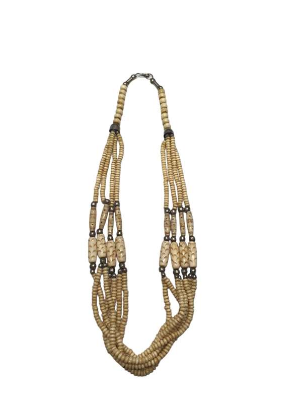 Vintage ivory necklace is a timeless and elegant piece that measures 32cm