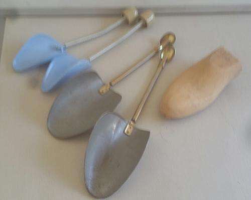Shoe tree  to place inside a shoe to preserve its shape