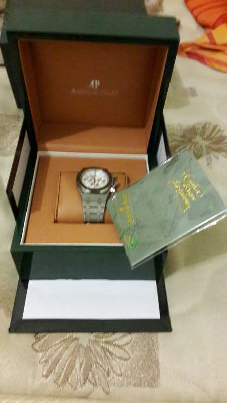Audemars Piquet - Royal Oak - CHRONOGRAPH WHITE GOLD "SILVER"