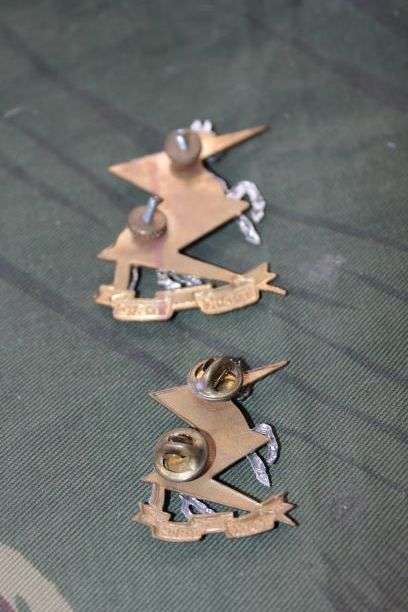South African T.D.K. Technical Servicers Corps, bi/m cap badge worn post 1960 & collar badge