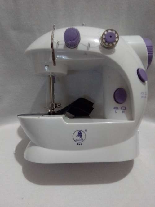 Mini Sewing Machine SM-202A // Wholesale from 6 pcs