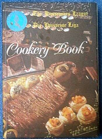 THE HOUSEWIVES LEAGUE COOKERY BOOK 1975 / 1976