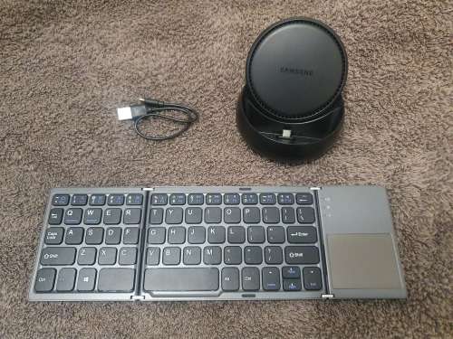 Samsung Dex Station & X-folding Touch Pro Keyboard