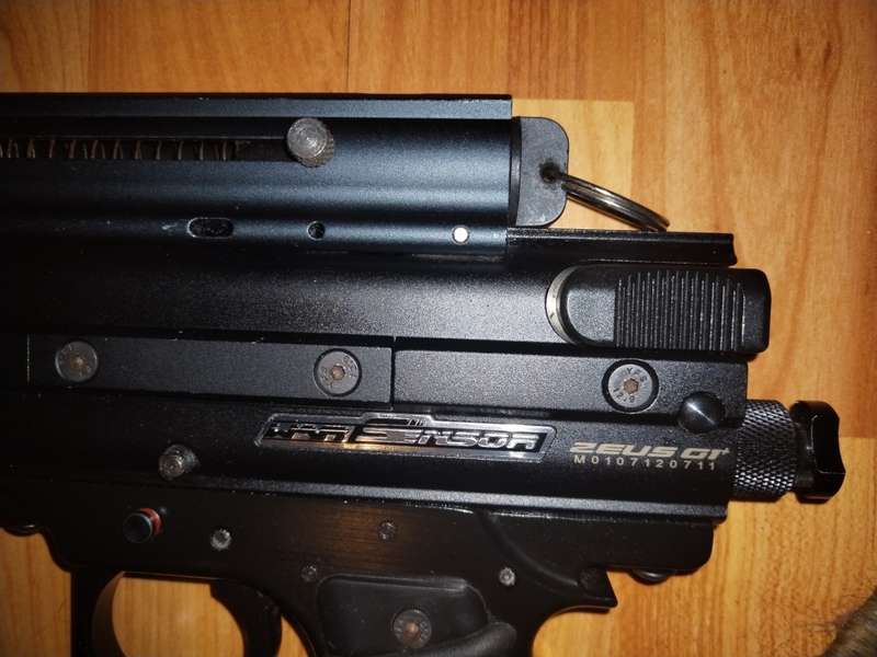 ZEUS WAR SENSOR G1 TACTICAL SELF DEFENSE GAS GUN