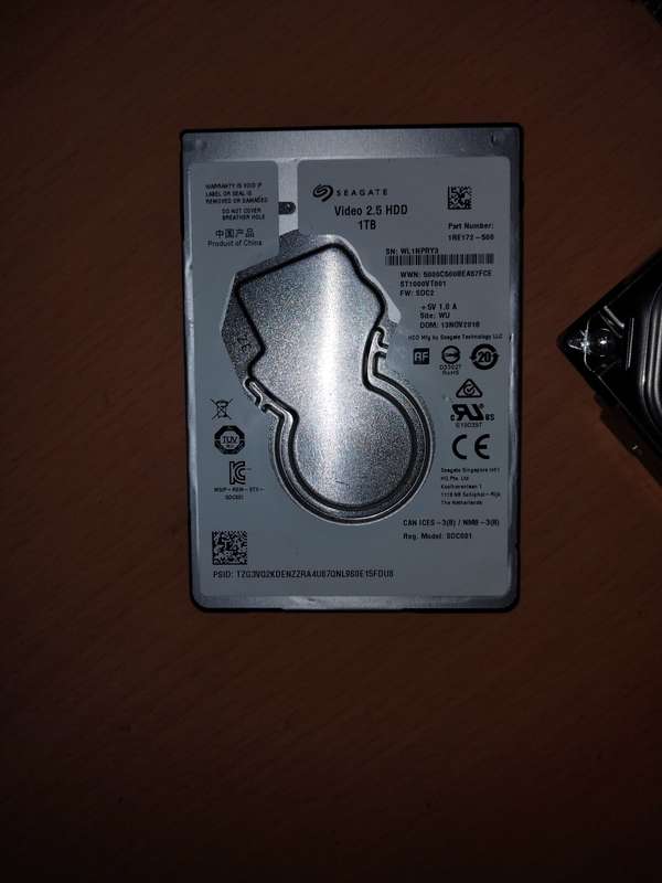 *LOT OF NEW AND USED PC AND LAPTOP HARD DRIVES*ONE BID FOR LOT*