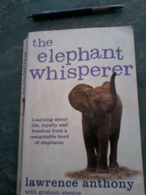 THE ELEPHANT WHISPERER by LAWRENCE ANTHONY with Graham Spence