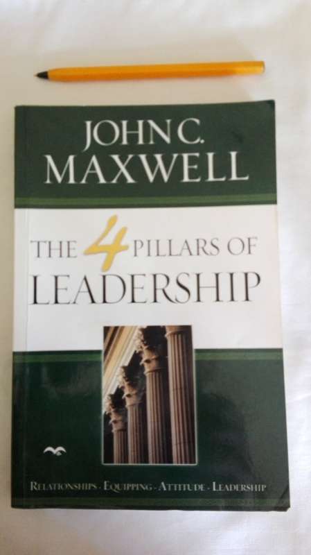3 Books by JOHN C MAXWELL BE ALL YOU CAN BE plus BE A PEOPLE PERSON plus THE 4 PILLERS of LEADERSHIP