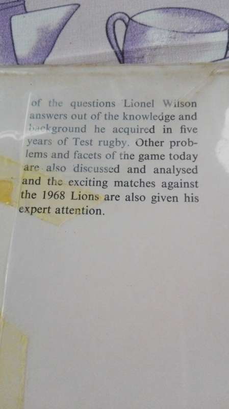 LIONEL WILSON SPRINGBOKS ON TRIAL  ( Rugby ) ( 1968 )