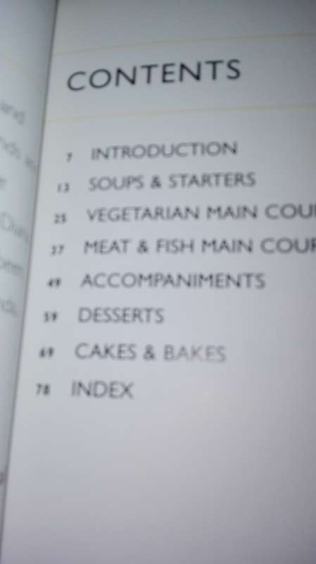 Best Kept Secrets of the WOMEN`S INSTITUTE Low Fat Family Cooking MARGARET FOSS