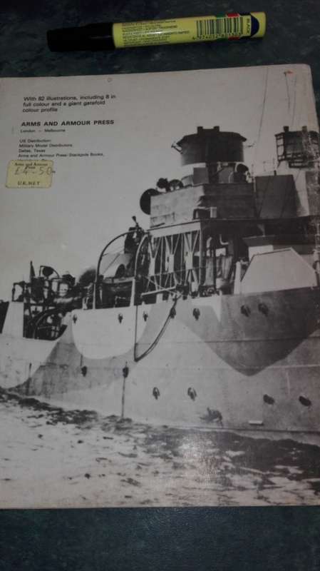 MAN O WAR 7 FLOWER CLASS CORVETTES ANTHONY PRESTON and ALAN RAVEN ( war ships navy )