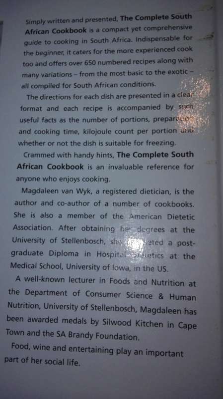 THE COMPLETE SOUTH AFRICAN COOKBOOK MAGDALEEN VAN WYK ( very good condition ) )