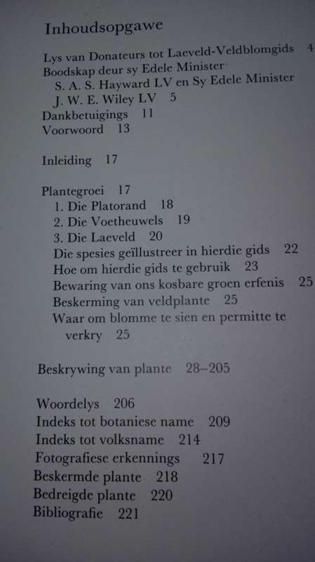 Veldbloome van Suid Afrika TRANSVAALSE LAEVELD EN PLATORAND Veldblomme JO ONDERSTALL