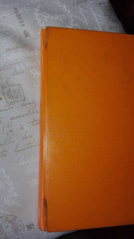 2 Books ; BEEKEEPING in SOUTH AFRICA by R H ANDERSON B BUYS & M F JOHANNSMEIER plus Frank May