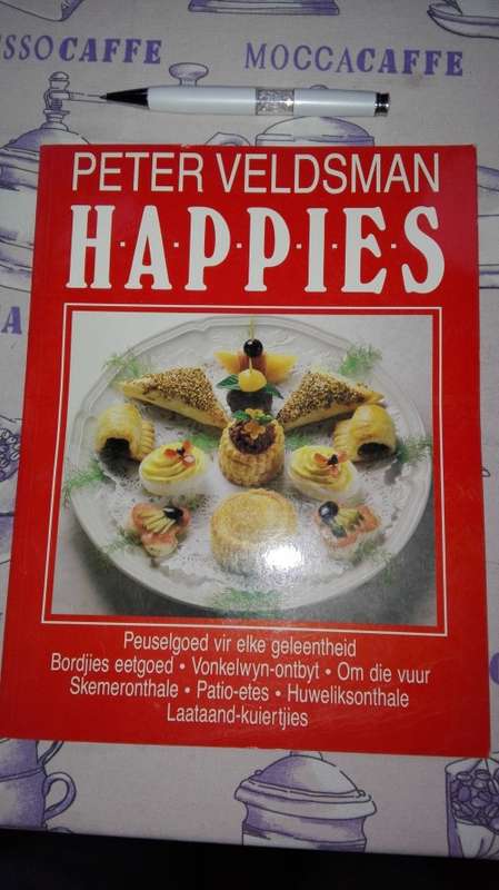 PETER VELDSMAN HAPPIES ( Afrikaans  Sagteband )