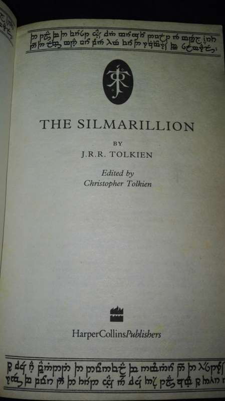 THE SILMARILLION TOLKIEN  (  Paperback Edition 1999 )