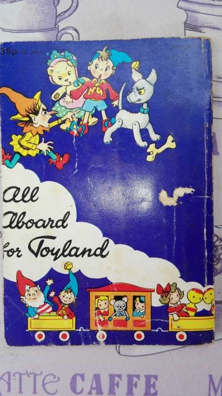 4 X NODDY  ; ENID BLYTON BOOKS